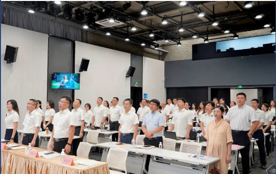 万向娱乐公司召开2022年上半年工作会议